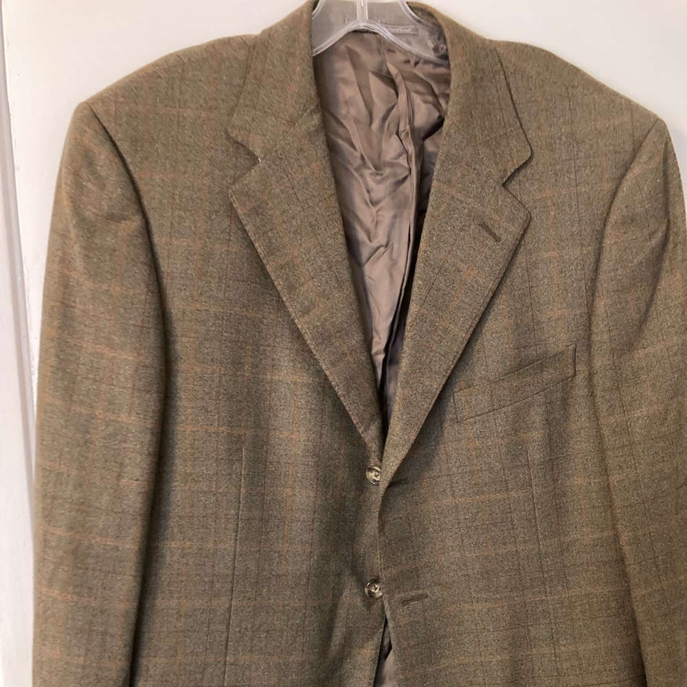 Excellent Condition Mens Ermenegildo Zein’s 3 Button Blazer, Double Vent